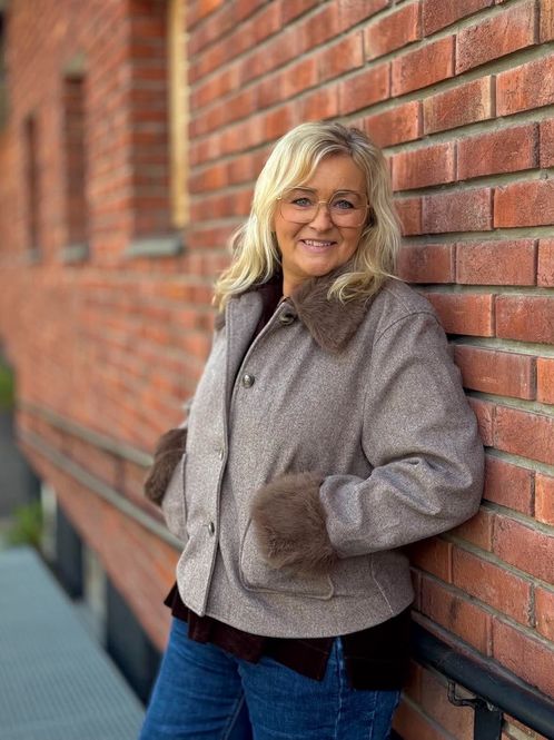 Hovedbilde Yanna Jakke